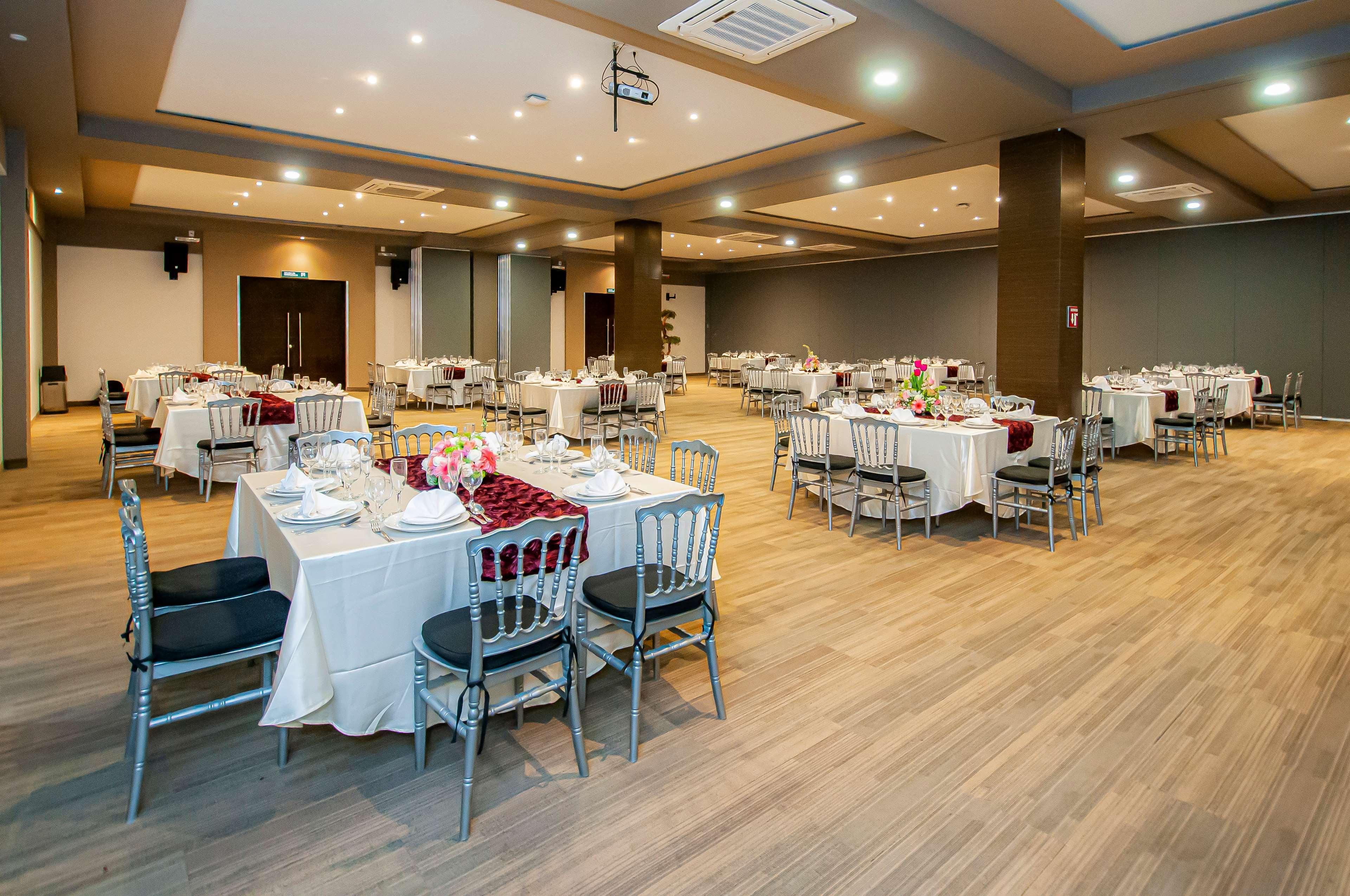 Best Western Oak Meadows Inn Saint Helens Eksteriør bilde